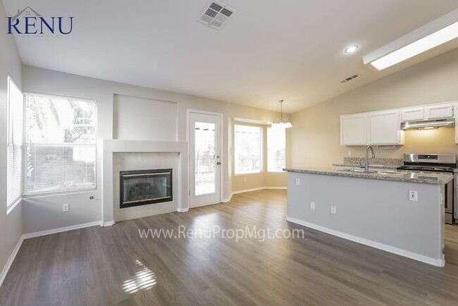 Photo - AVAILABLE NOW!! NO APP FEE!!