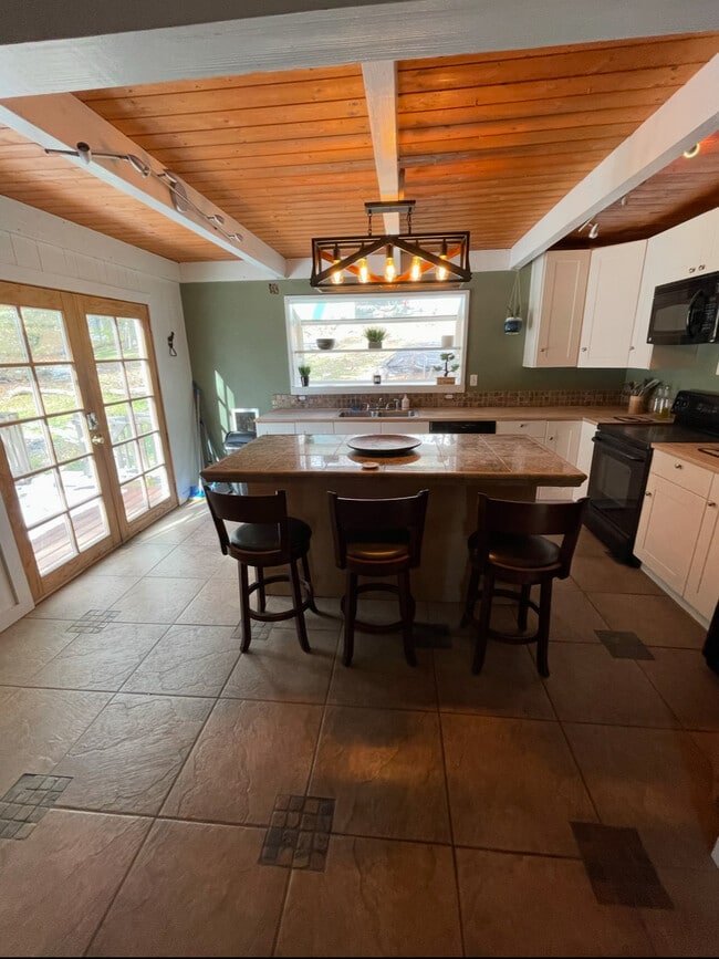 Photo - 20586 Kings Ct