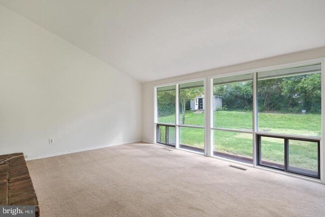 Photo - 6318 Willowood Ln