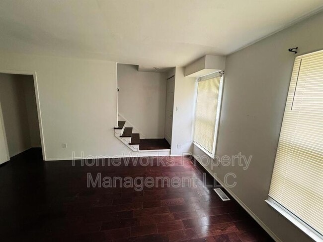 Photo - 3422 Moultree Pl