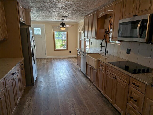 Photo - 9289 Scepter Ave