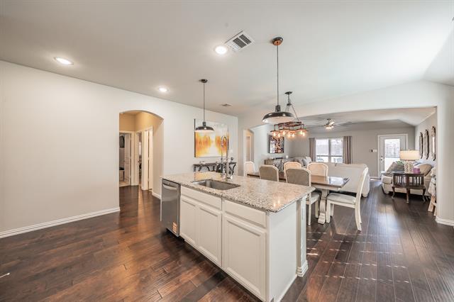 Photo - 2013 Rosebury Ln