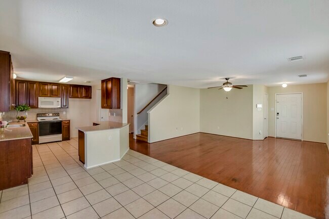18231 Valebluff Ln