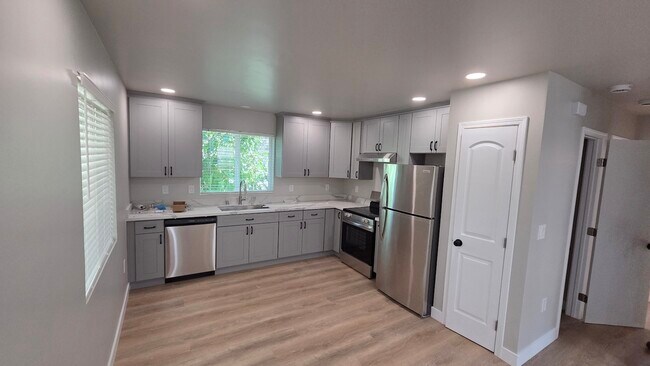 Photo - 3840 Walnut Ave