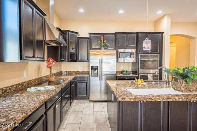 Photo - 5434 S Forest Ave