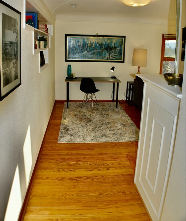 Photo - 4109 NE 19th Ave Unidad B