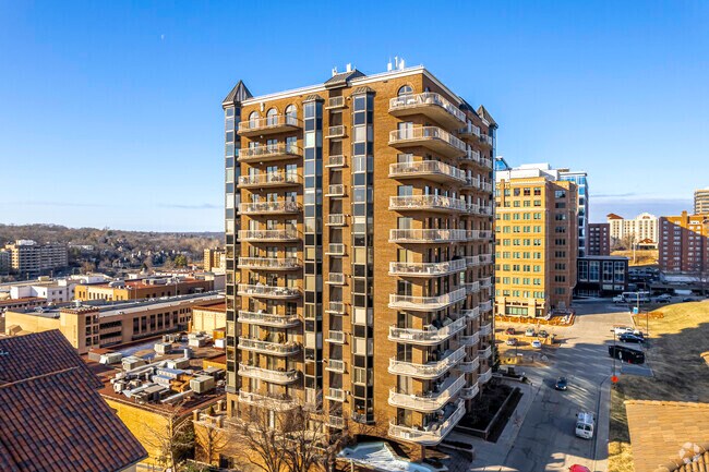 Photo - Townsend Place Condominiums