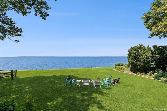 Photo - 29 Bittersweet Ln