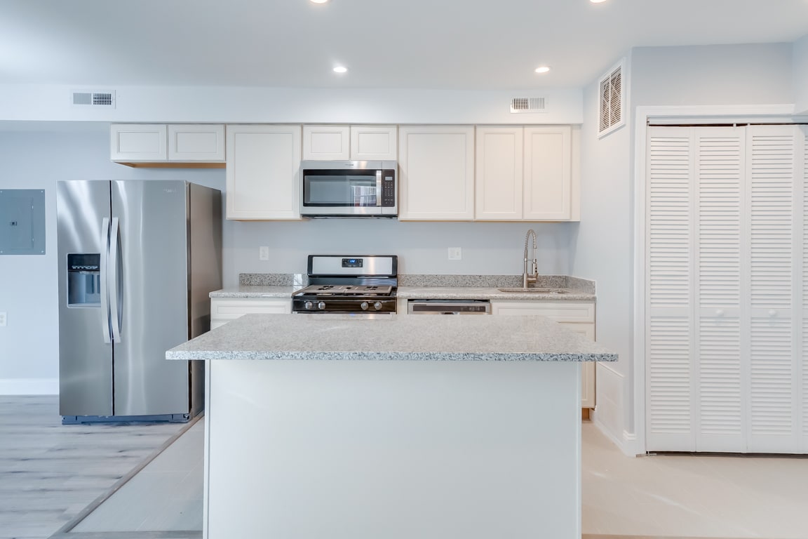 Photo - 537 Newcomb St SE #201 (Washington, DC)