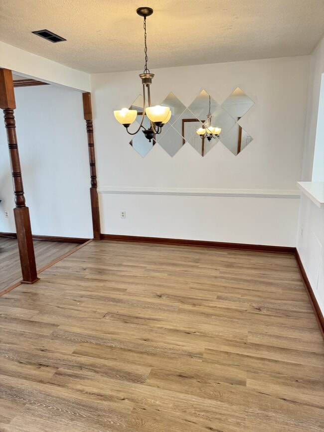 811 Christa Ct