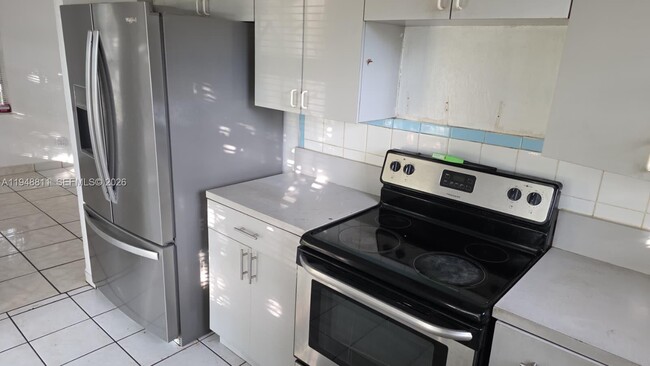 Photo - 2990 NW 28th St