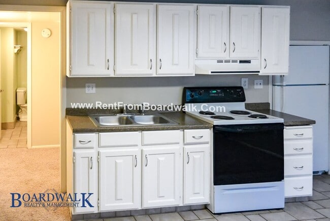 Photo - 1955-1957 S Foothill Dr Unit 1957 s Foothill Dr