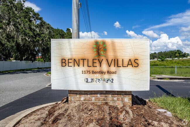 1175-1185 Bentley Rd Leesburg, FL 34748-7123 - Bentley Villas