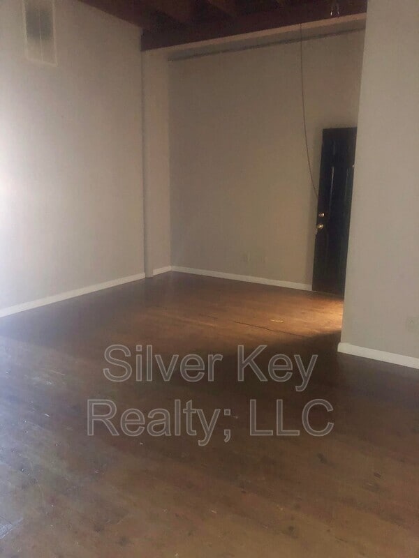 Photo - 217 E Washington Ave