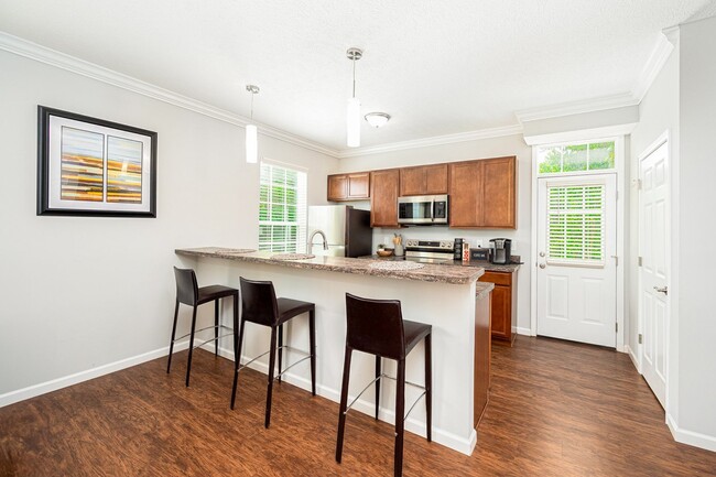 Photo - Cheswick Village