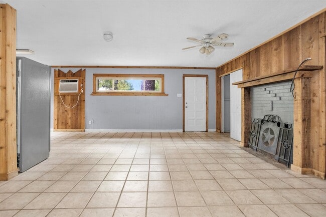 Photo - 5934 Beech Dr