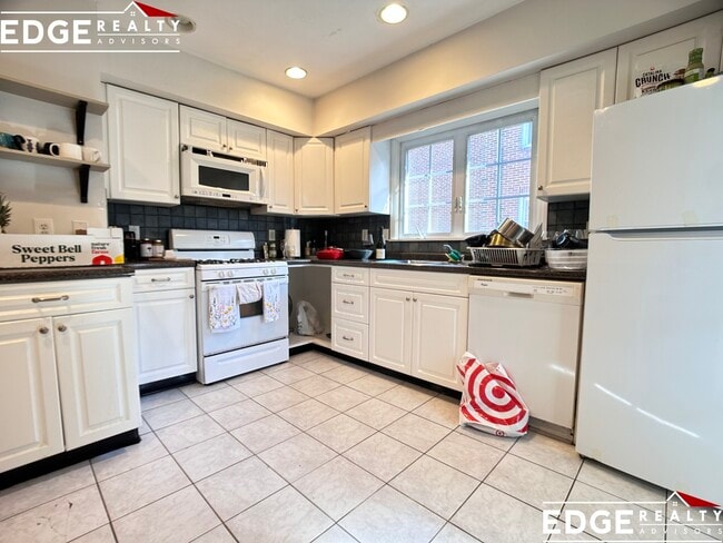 Photo - 192 Washington St Unit 1