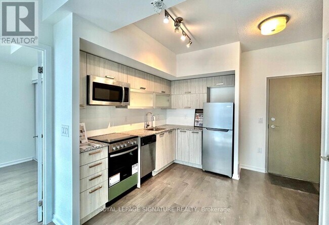 Photo - 36 Lisgar St Unit 1506W