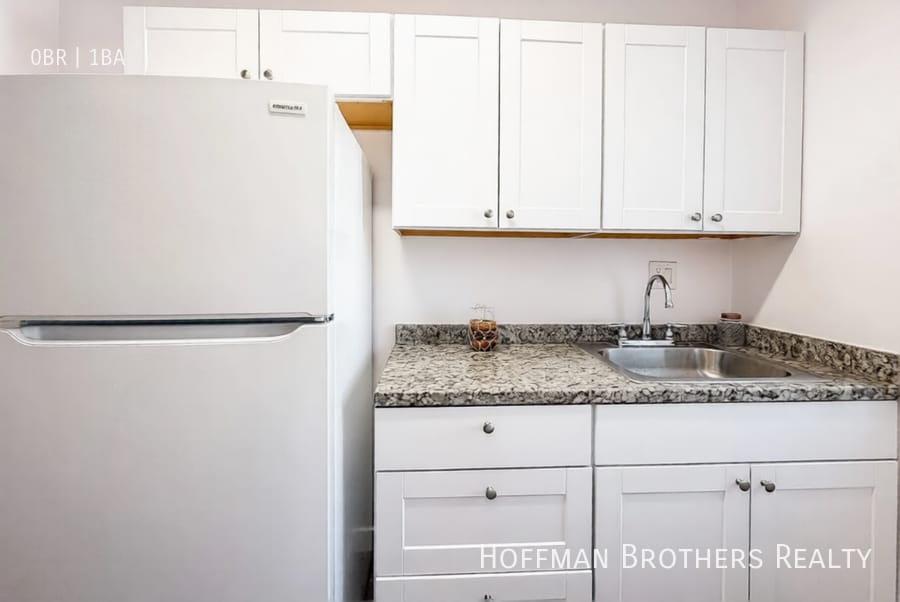 Photo - 15546 Vanowen St Unit 9