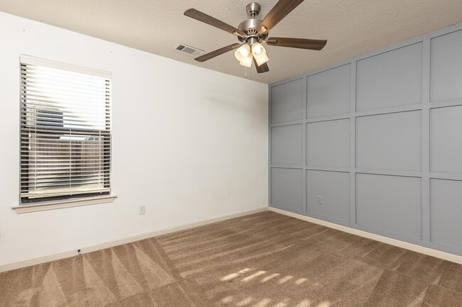 Photo - 12387 Bevan Dr