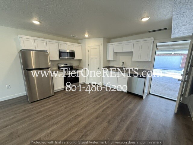 Photo - NO DEPOSIT option available for qualified renters with Obligo