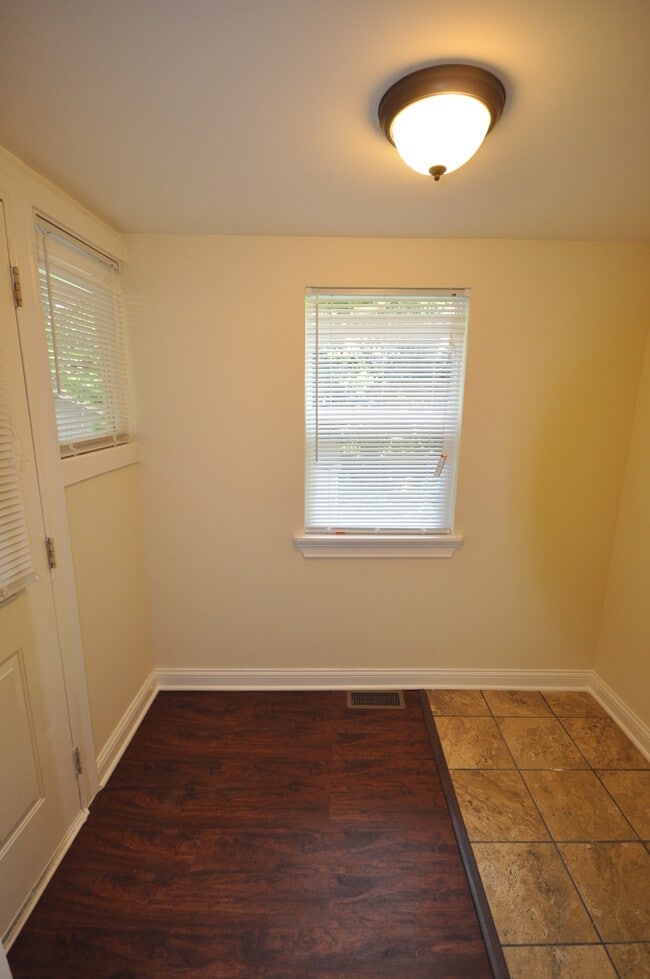 Photo - Determine - Pre-Leasing for Fall Semester ...