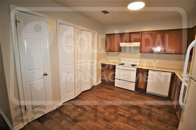 Photo - Spacious & affordable 3-bed, 2.5-bath! - Now Available for Rent!