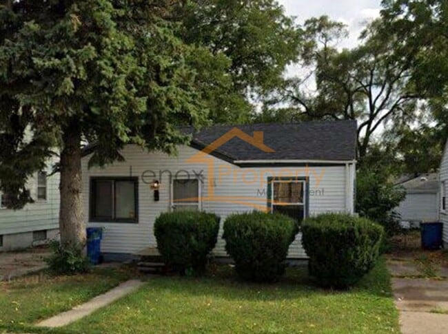 Building Photo - 2 Bedroom Home In Warren