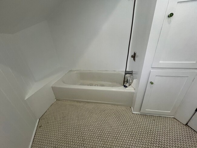 Photo - 1402 SE 32nd Ave