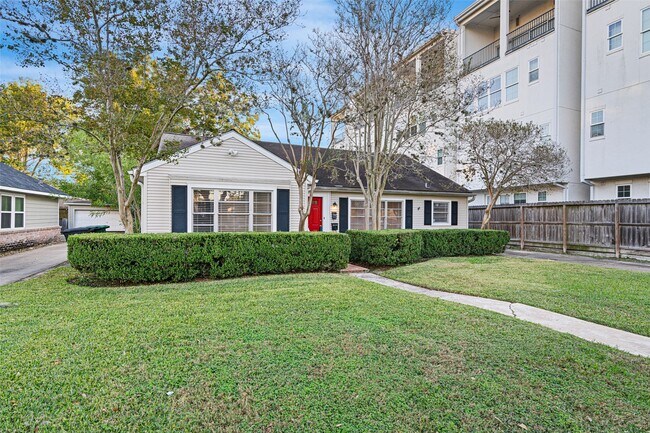 Photo - 2501 Dorrington St