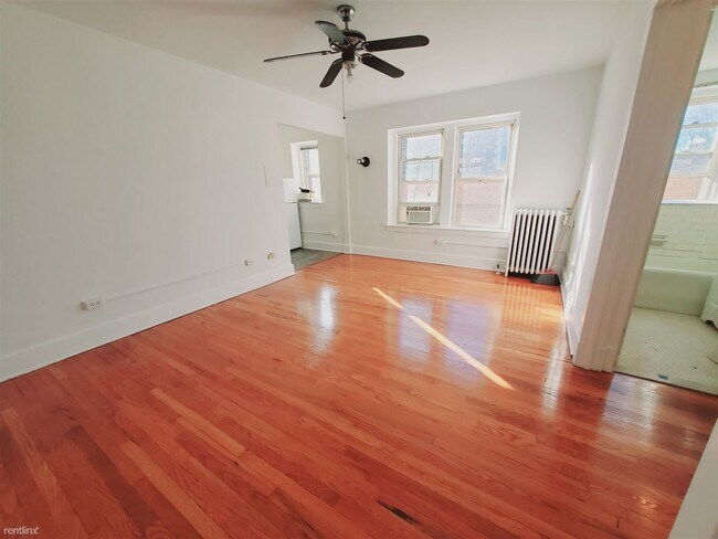 Photo - Studio, 1 bath Condo - 53 Prospect St Unit 3 Unidad 3