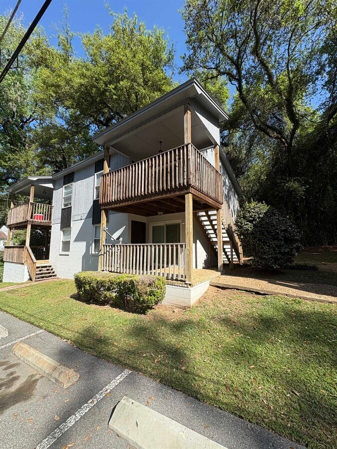 Photo - 1530 Live Oak Dr Apartment Unit C4