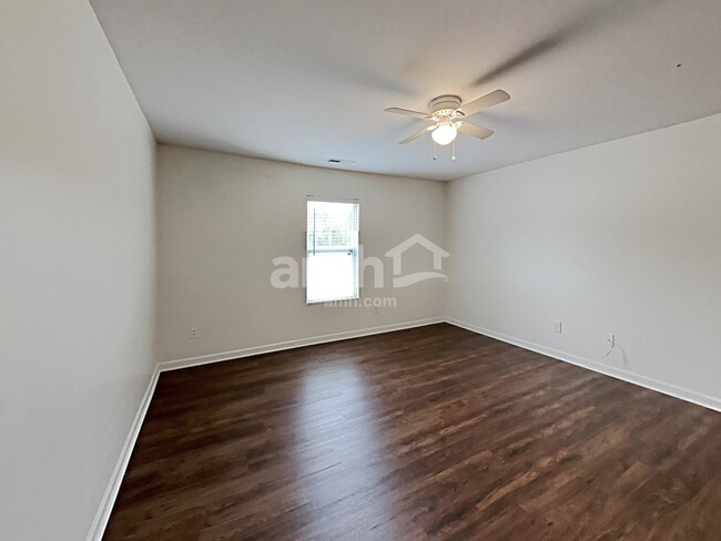 Photo - 6840 Horseback Ln