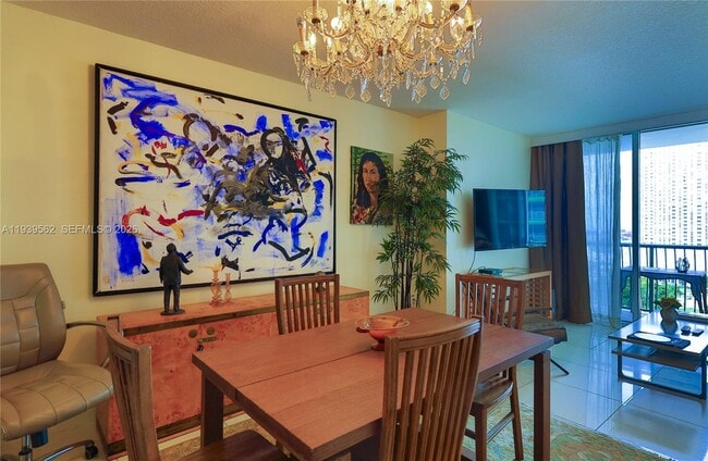 Building Photo - 1750 N Bayshore Dr Unit 1711