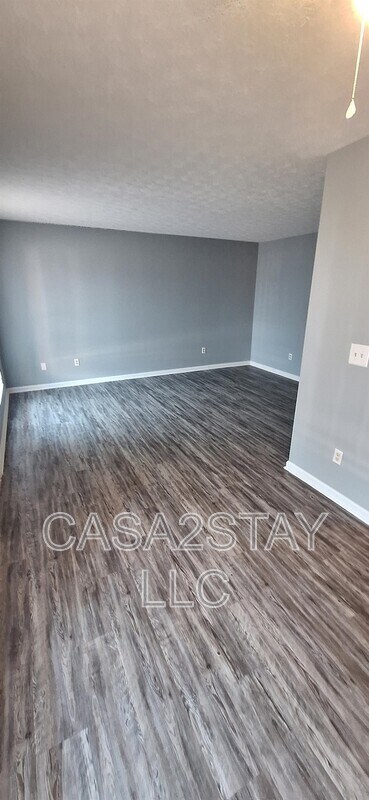 377 Redmar Blvd Unit 41