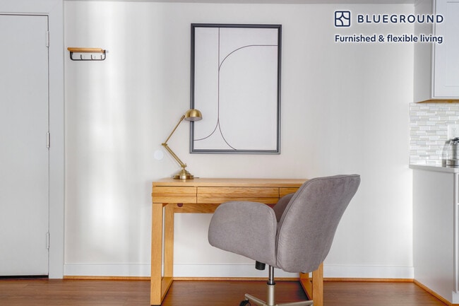 Photo - 4001 9th St N Unit SI FL7-ID717