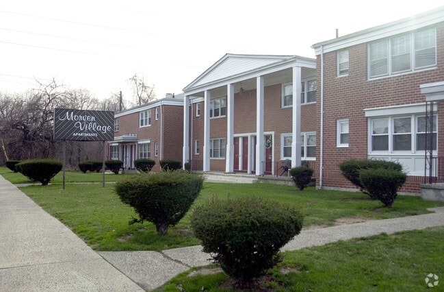 Hamilton Village Apartments - Hamilton Village Apartments