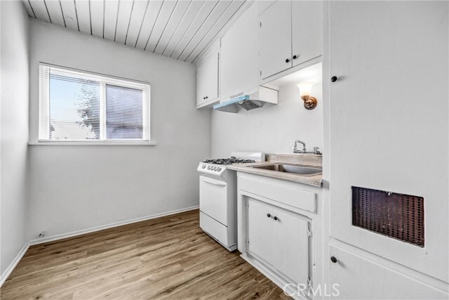 Photo - 3622 E Colorado Blvd Apartment Unit 5