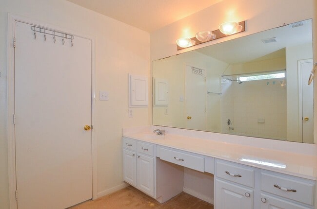 Photo - 19434 Brook Village Rd