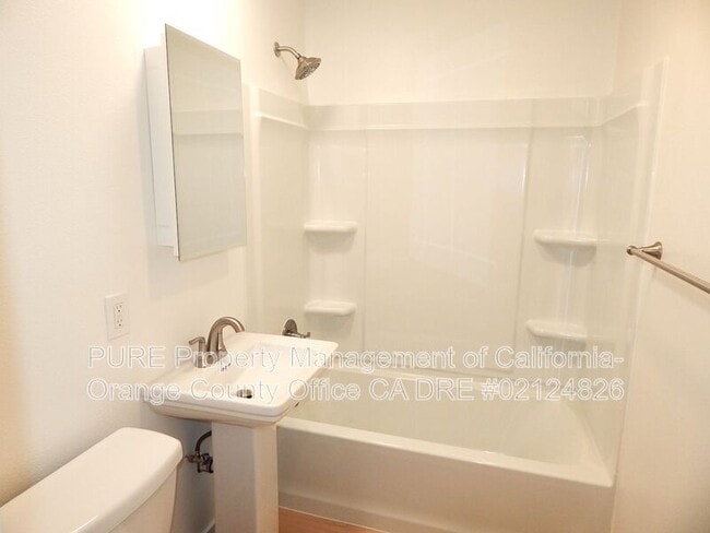 Photo - 402 Nashville Ave Unit Apt 2