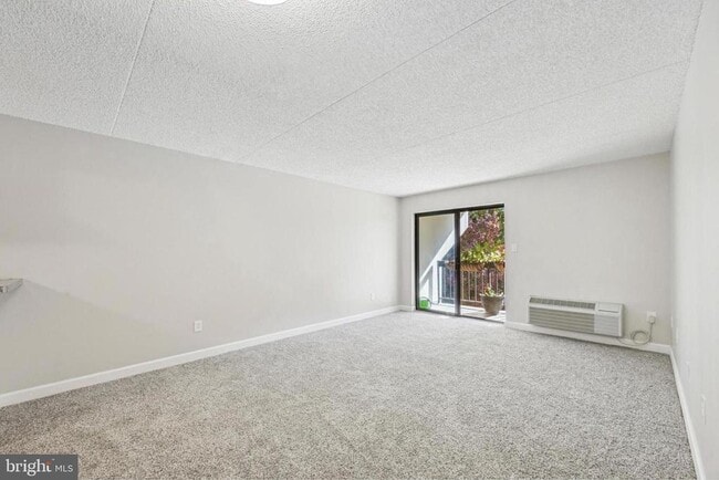 Photo - 800 Avondale Rd Unidad 7B