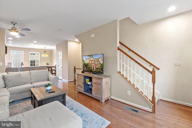 Photo - 13964 Cannondale Way