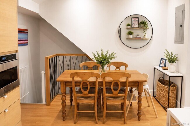 Photo - 297 Clifton Pl Unit 1