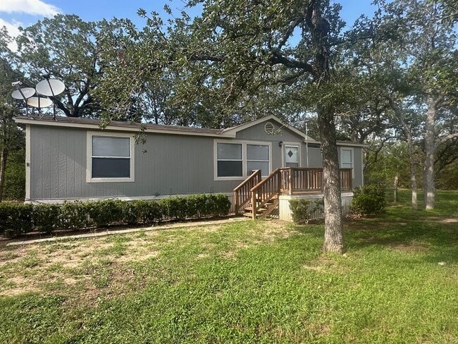 Building Photo - 302 Lone Star Rd Rental