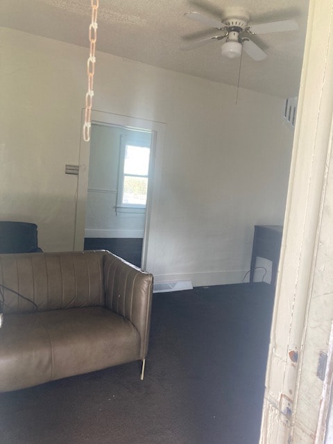 Photo - 213 Cunningham St