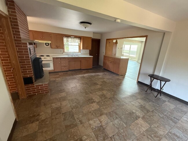 Photo - Country Comfort in Fort Atkinson