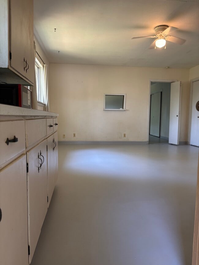 2305 Bois D Arc St
