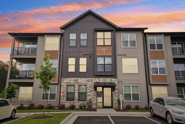 The Pullman Luxury Apartments