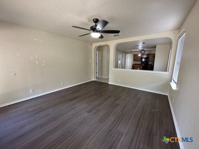 Photo - 221 Roadrunner Ave Casa