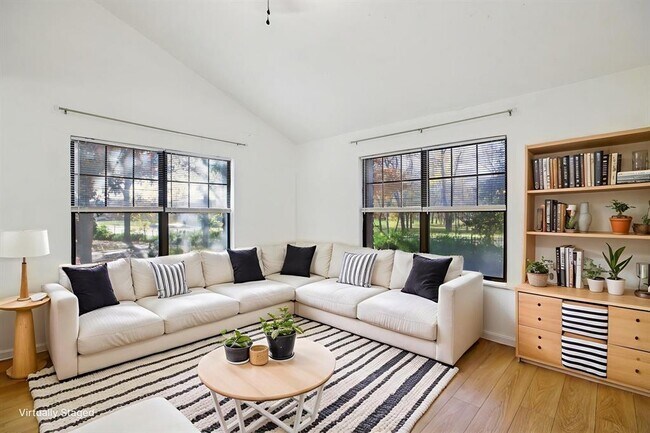 Photo - 9507 Quail Village Ln